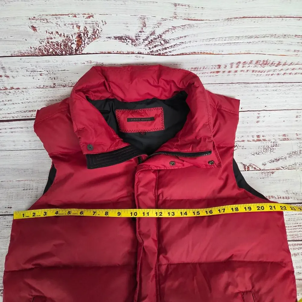 Banana Republic Men's Red Goose Down Puffer Vest S Thermal Warm Wind Resistant